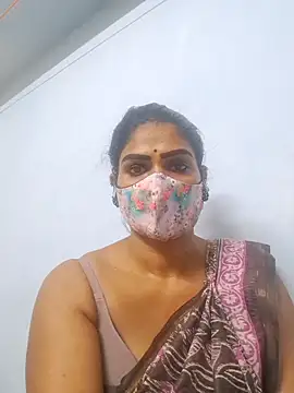 Snapshot of sherlin24 chatting on 13, 10, 2025 sherlin24 online show from 13, 10, 2025