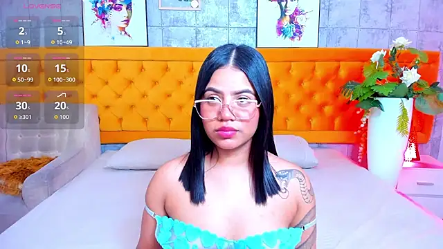 Snapshot of LiilithNova chatting on 23, 6, 2026 LiilithNova online show from 23, 6, 2026