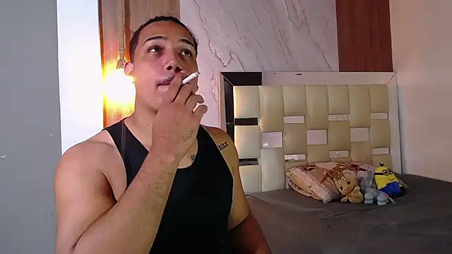 Snapshot of taylor_collins_ chatting on 15, 9, 2025 taylor collins online show from 15, 9, 2025