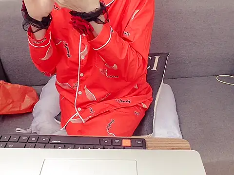 Snapshot of Funnygirl_9x chatting on 13, 3, 2026 Funnygirl 9x online show from 13, 3, 2026