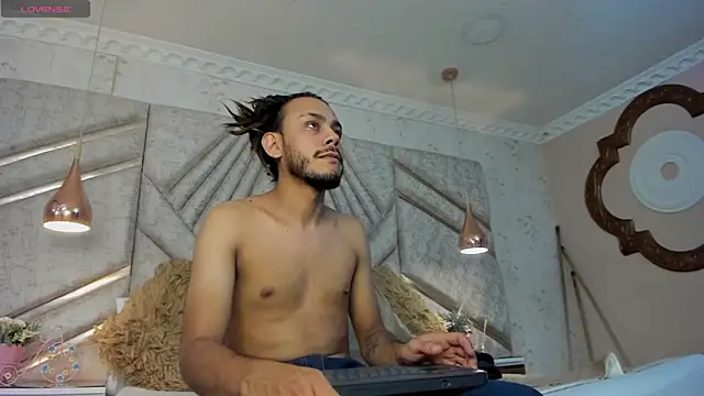 Boss Domiinator online show from 9, 9, 2025