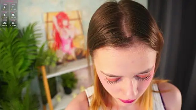 Snapshot of HollieCollelo chatting on 18, 3, 2026 HollieCollelo online show from 18, 3, 2026