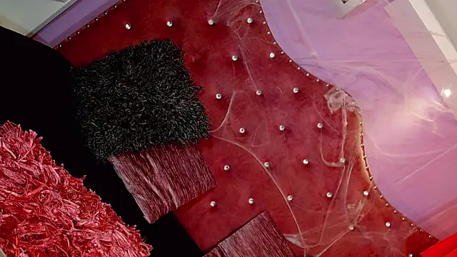 Snapshot of MariahMendezz chatting on 31, 10, 2025 MariahMendezz online show from 31, 10, 2025