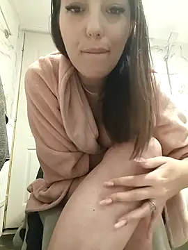 Snapshot of Sakura_2000 chatting on 26, 9, 2025 Sakura 2000 online show from 26, 9, 2025