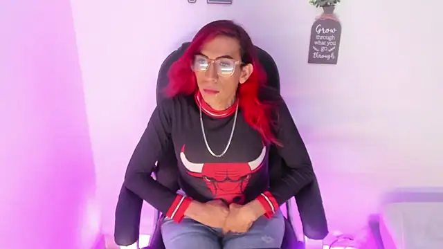 MissDiabla  online show from 9, 2, 2026