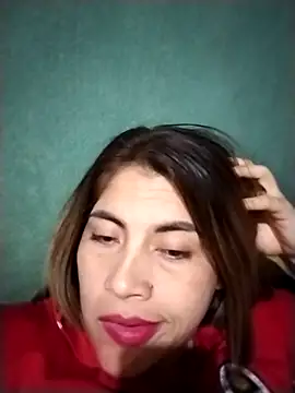 Snapshot of Camila_latina_0 chatting on 13, 10, 2025 Camila latina 0 online show from 13, 10, 2025