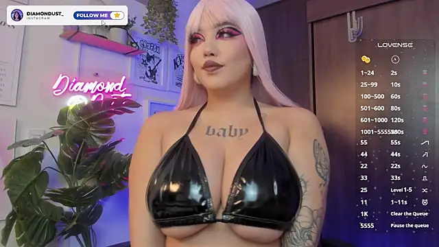 Snapshot of diamond_dustt chatting on 14, 10, 2025 diamond dustt online show from 14, 10, 2025