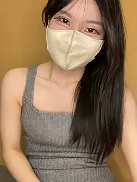 Snapshot of Yuki_chan_2 chatting on 16, 4, 2026 Yuki chan 2 online show from 16, 4, 2026