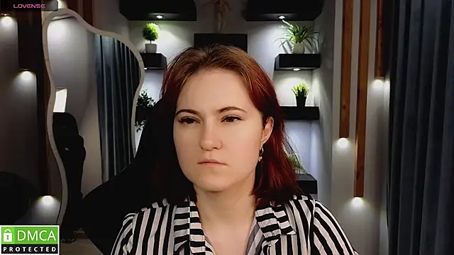 Roxy foxi online show from 20, 10, 2025