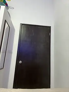 Danimiles online show from 10, 2, 2026