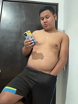 Snapshot of Danimiles chatting on 22, 3, 2026 Danimiles online show from 22, 3, 2026