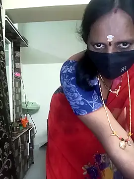 Snapshot of Mee_harini-telugupilla chatting on 28, 10, 2025 Mee harini-telugupilla online show from 28, 10, 2025