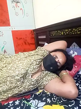 Snapshot of Mee_harini-telugupilla chatting on 28, 10, 2025 Mee harini-telugupilla online show from 28, 10, 2025