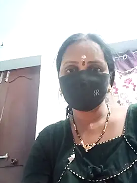 Snapshot of Mee_harini-telugupilla chatting on 7, 11, 2025 Mee harini-telugupilla online show from 7, 11, 2025