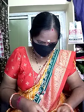 Snapshot of Mee_harini-telugupilla chatting on 21, 11, 2025 Mee harini-telugupilla online show from 21, 11, 2025