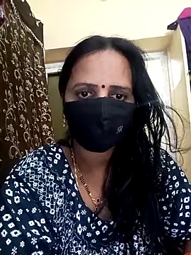 Snapshot of Mee_harini-telugupilla chatting on 22, 11, 2025 Mee harini-telugupilla online show from 22, 11, 2025