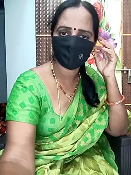 Snapshot of Mee_harini-telugupilla chatting on 26, 11, 2025 Mee harini-telugupilla online show from 26, 11, 2025