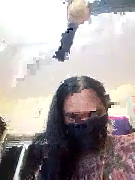 Snapshot of Mee_harini-telugupilla chatting on 1, 12, 2025 Mee harini-telugupilla online show from 1, 12, 2025