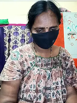 Snapshot of Mee_harini-telugupilla chatting on 14, 12, 2025 Mee harini-telugupilla online show from 14, 12, 2025