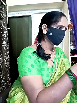 Snapshot of Mee_harini-telugupilla chatting on 16, 12, 2025 Mee harini-telugupilla online show from 16, 12, 2025