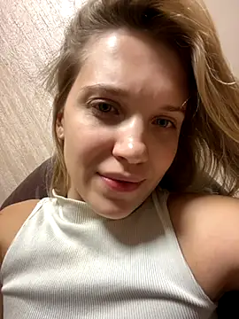 Snapshot of AlisaMyers chatting on 2, 10, 2025 AlisaMyers online show from 2, 10, 2025