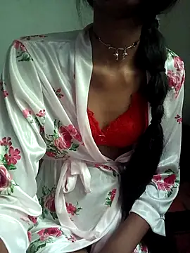 Snapshot of BunnyBloom25 chatting on 26, 9, 2025 BunnyBloom25 online show from 26, 9, 2025