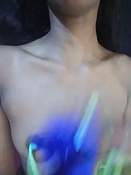 BunnyBloom25 online show from 7, 6, 2026