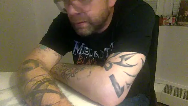 Snapshot of edger4lif3 chatting on 17, 10, 2025 edger4lif3 online show from 17, 10, 2025