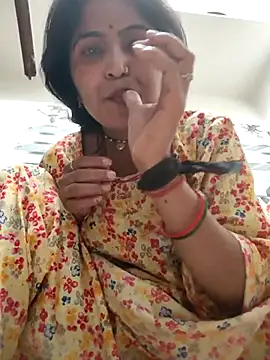 Snapshot of LUCKY_cut chatting on 27, 3, 2026 LUCKY cut online show from 27, 3, 2026