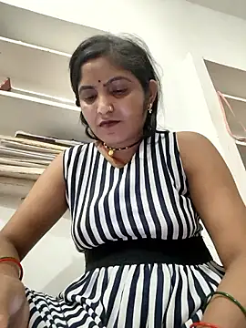 Snapshot of LUCKY_cut chatting on 28, 3, 2026 LUCKY cut online show from 28, 3, 2026