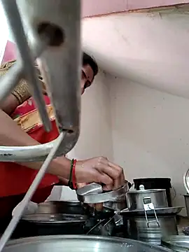 Snapshot of LUCKY_cut chatting on 31, 3, 2026 LUCKY cut online show from 31, 3, 2026