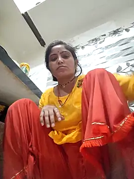 Snapshot of LUCKY_cut chatting on 1, 4, 2026 LUCKY cut online show from 1, 4, 2026