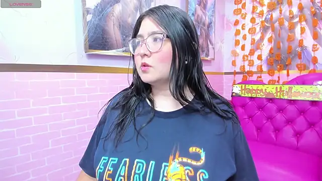 Dulce meow online show from 22, 10, 2025