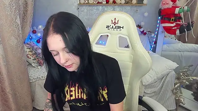 ScarletttMoon online show from 19, 12, 2025