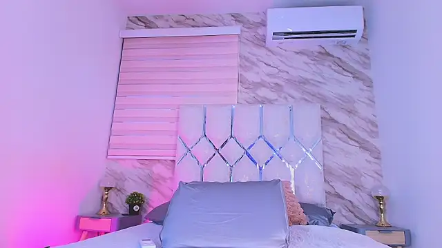 Snapshot of collet_1 chatting on 20, 4, 2026 collet 1 online show from 20, 4, 2026