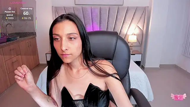 Snapshot of Kristen_Rousse chatting on 9, 1, 2026 Kristen Rousse online show from 9, 1, 2026