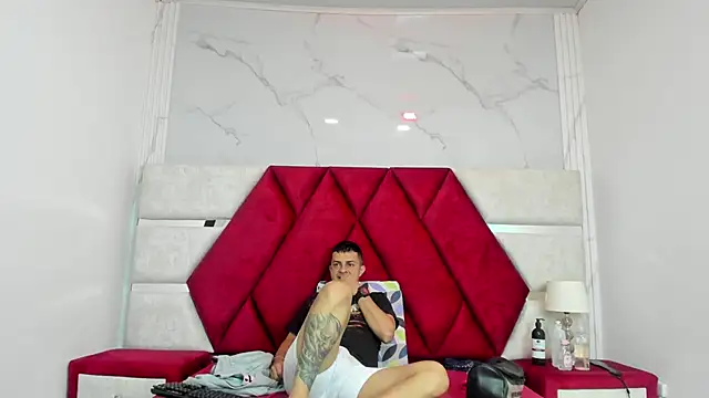 Kity spiderr online show from 24, 2, 2026