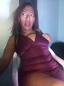 Snapshot of Kristal_Bronw_Lawren chatting on 25, 3, 2026 Kristal Bronw Lawren online show from 25, 3, 2026