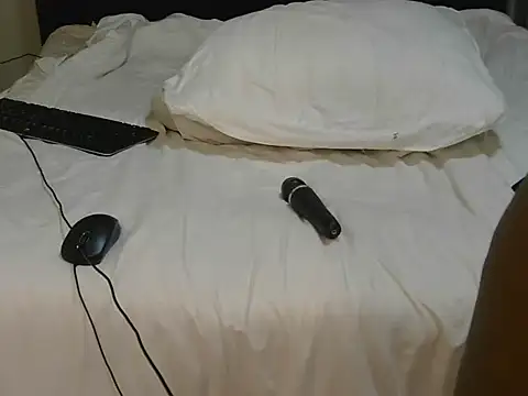 Sultry Booty online show from 4, 11, 2025