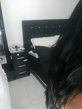 karly hot  online show from 14, 9, 2025