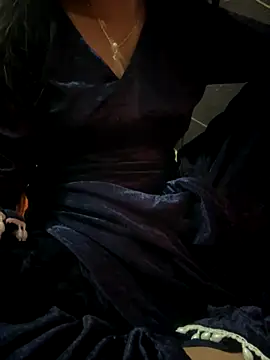 Sexylella143 online show from 15, 12, 2025