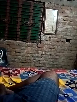 Snapshot of Rahul_Razz chatting on 14, 10, 2025 Rahul Razz online show from 14, 10, 2025