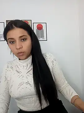 Snapshot of ValerieLove_ chatting on 7, 2, 2026 ValerieLove online show from 7, 2, 2026