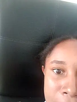 MoniqueMulberry online show from 4, 11, 2025