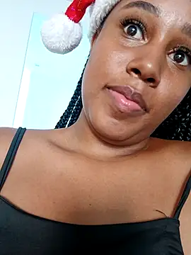 MoniqueMulberry online show from 4, 12, 2025