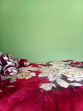 BeautyQueenX22 online show from 12, 1, 2026