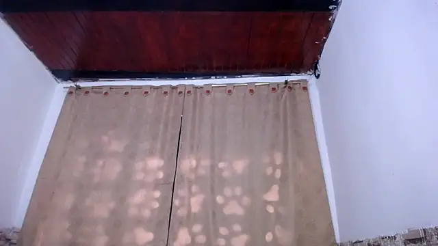 Snapshot of DaraKat18 chatting on 9, 3, 2026 DaraKat18 online show from 9, 3, 2026