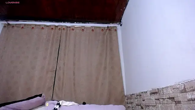 Snapshot of DaraKat18 chatting on 10, 3, 2026 DaraKat18 online show from 10, 3, 2026