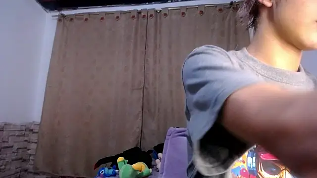 Snapshot of DaraKat18 chatting on 24, 3, 2026 DaraKat18 online show from 24, 3, 2026