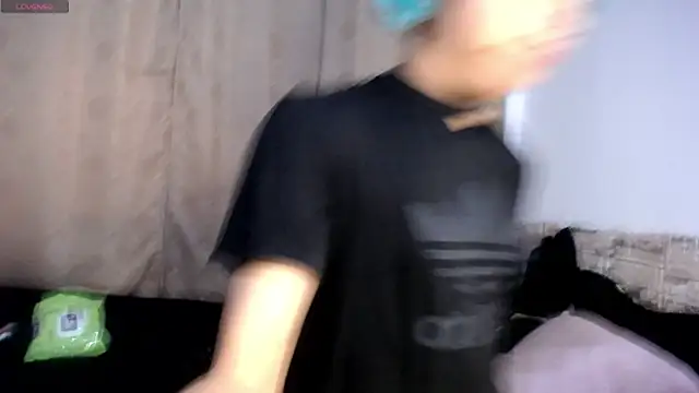 Snapshot of DaraKat18 chatting on 11, 4, 2026 DaraKat18 online show from 11, 4, 2026